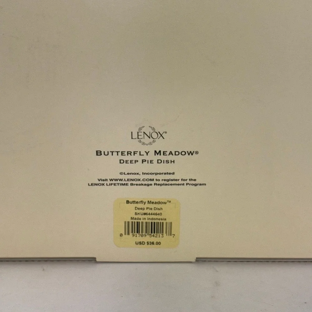 NEW Lenox Butterfly Meadow‎ DEEP PIE DISH 9